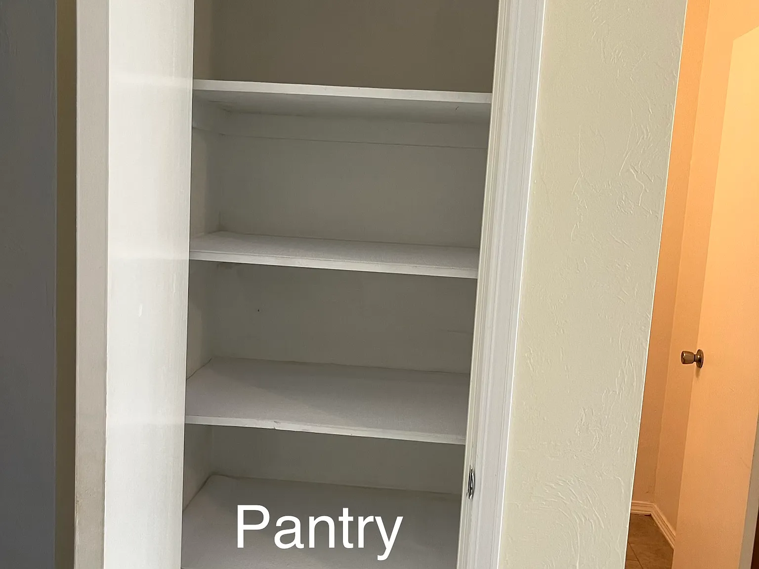3901 N Kickapoo Ave — Photo 3