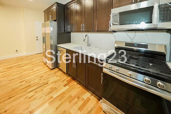 Rented by Sterling Realty Solution Inc | media 3
