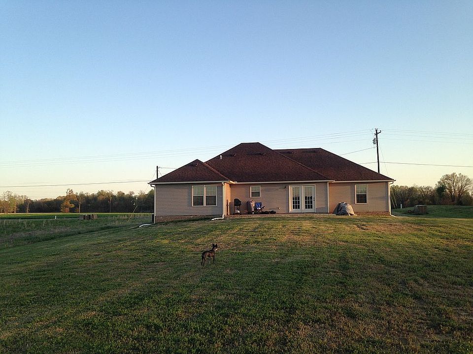 1st image of 2820 Ashley Rd