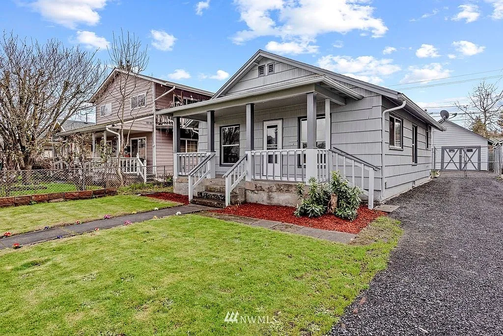 336 23rd Ave photo 1