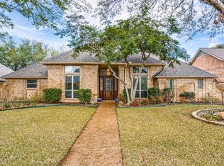 5813 Steeplechase Dr, Plano, TX 75093