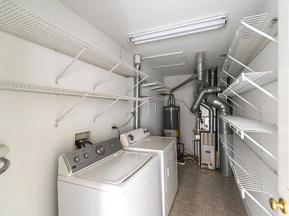 4th image of 2174 Gallant Fox Cir