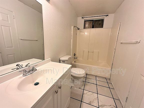 3rd image of 33995 Via Echo #C