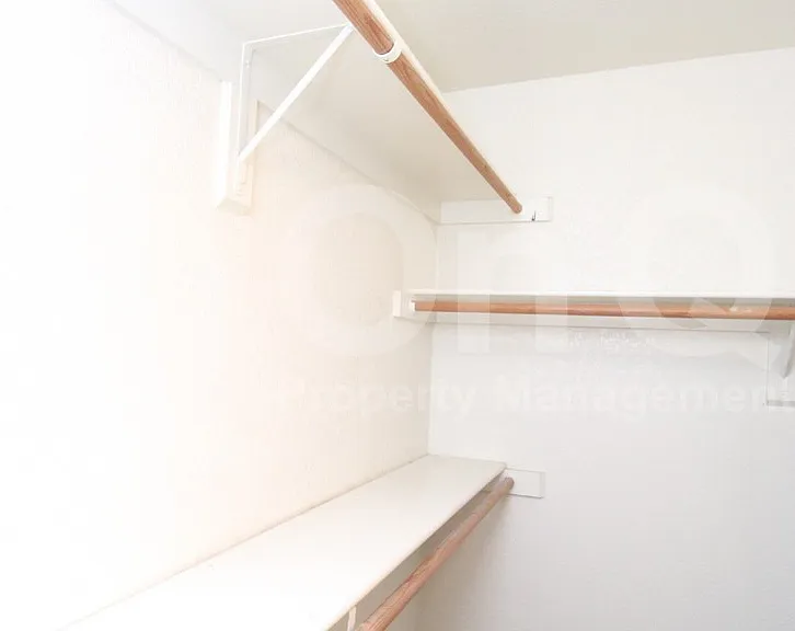 1560 W Kent Dr — Photo 21