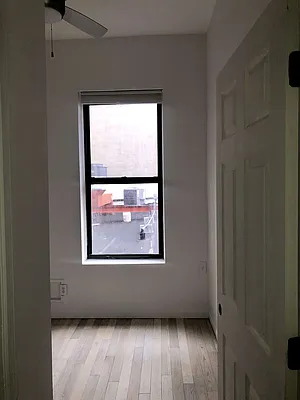 Rented by Smart City Real Estate LLC | media 14