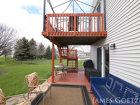 4th image of 1430 Bentree Dr SE