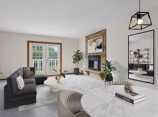 1860 McMenemy St APT A, Saint Paul, MN 55117