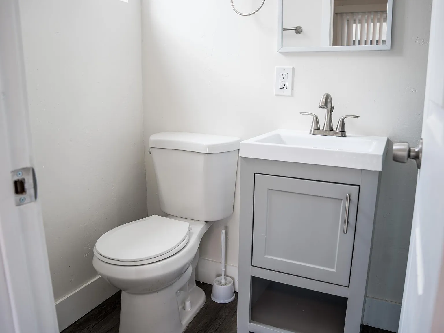 2 bed, 750 sqft, $2,495 — Photo 3