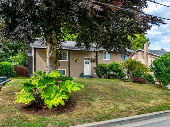 1879 Rodger Ave, Pt Coquitlam, BC V3C 1B8