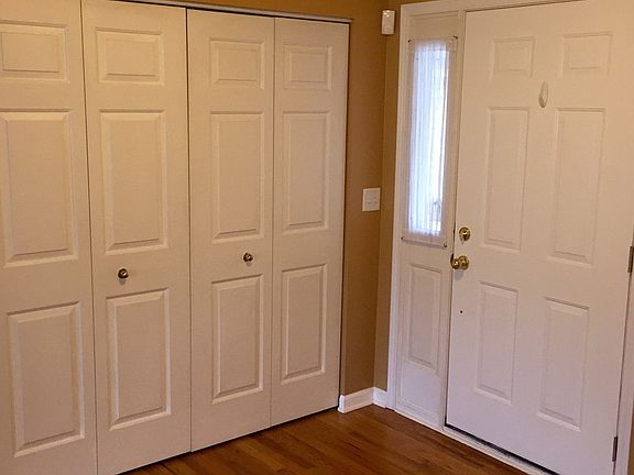 5th image of 47 Corinth Dr
