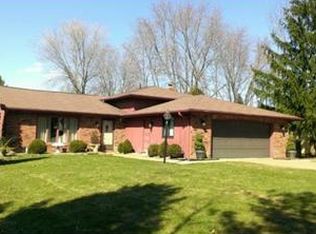 17716 Drake Rd, Strongsville, OH 44136