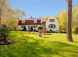 44 Plantation Dr, Saunderstown, RI 02874