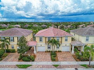 1713 Burgos Dr, Sarasota, FL 34238
