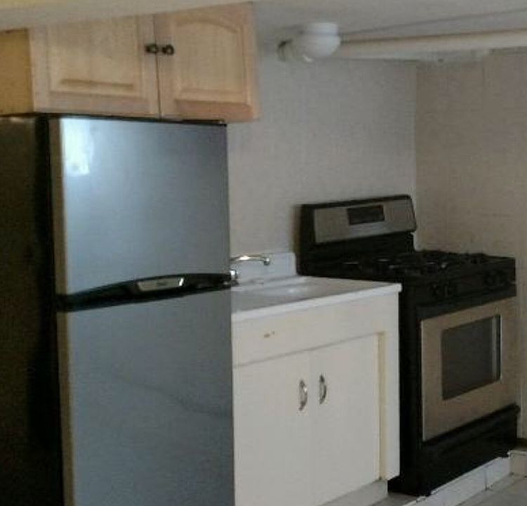 1st image of 3222 43rd St