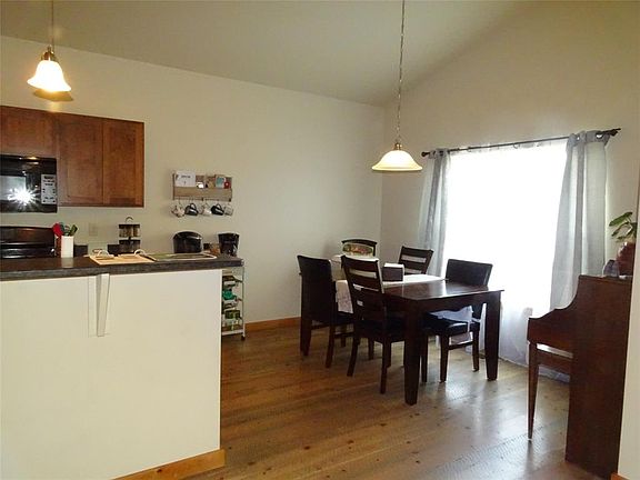 5th image of 47 Voyager Ln Unit 47