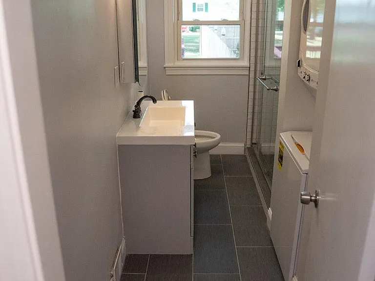 7 Haines St #A — Photo 10