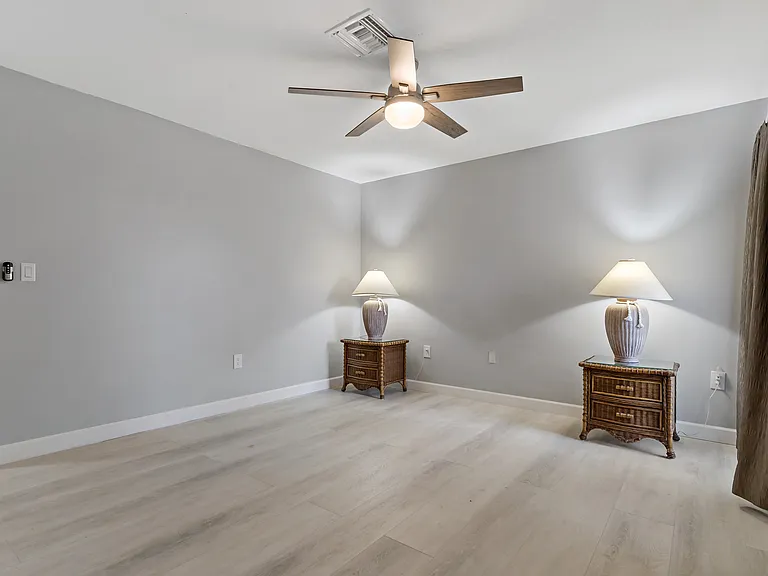 710 Treasure Boat Way — Photo 45