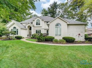 4511 Promenade Ln, Sylvania, OH
