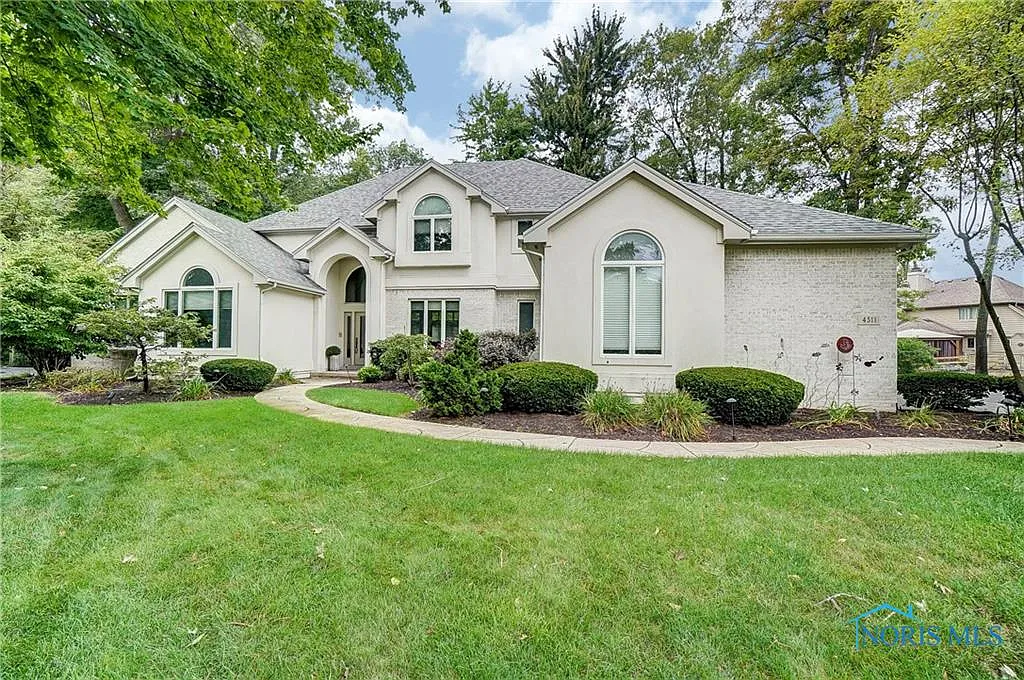 4511 Promenade Ln photo 1