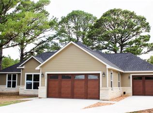 120 Old Firetower Rd, Bastrop, TX 78602