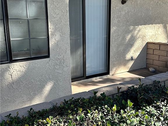 4th image of 19269 Elm Dr
