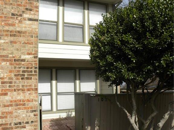 2nd image of 714 E Wall St APT 107