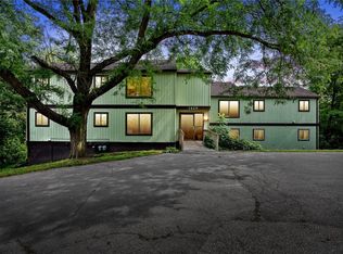 1429 Edgewood Rd NW APT 12, Cedar Rapids, IA 52405