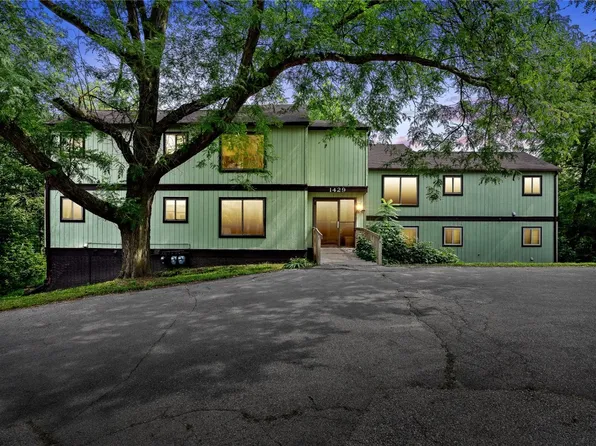 1429 Edgewood Rd NW APT 12, Cedar Rapids, IA 52405