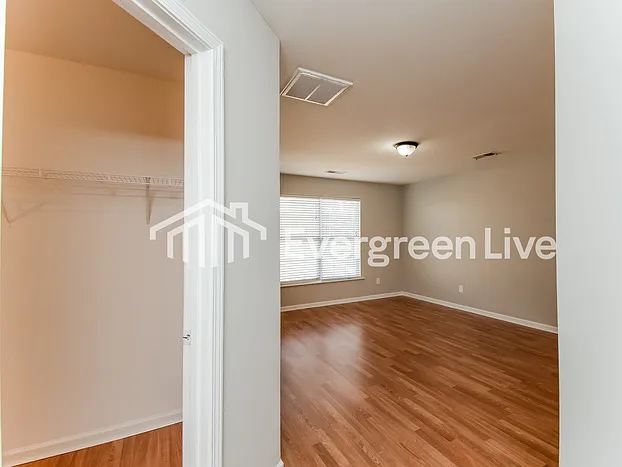 35 Cosentino Ct — Photo 5