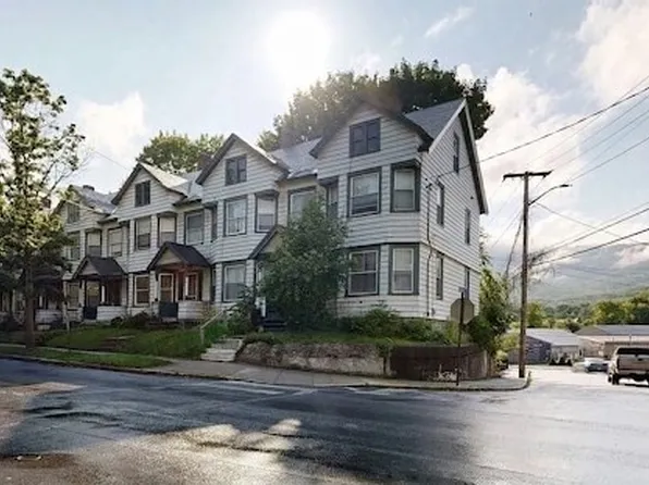 48 Summer St, Adams, MA 01220
