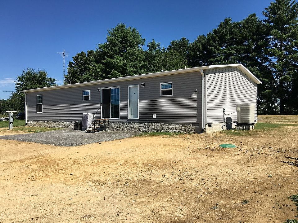 2nd image of 183 Crockett Rd