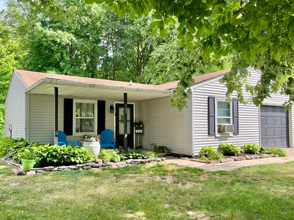 123 Brookside Dr, Hope, IN 47246