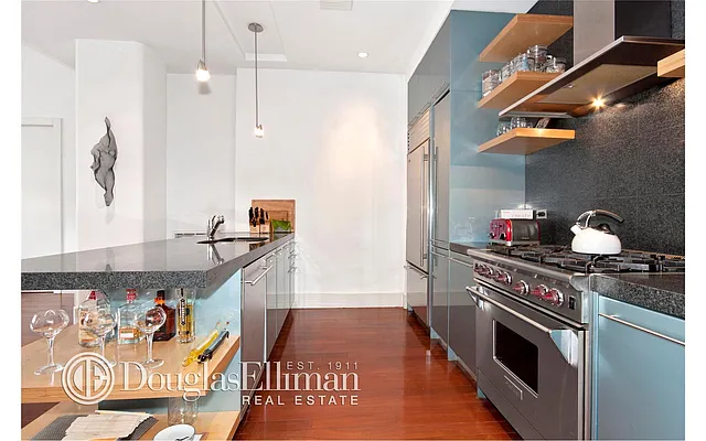 Rented by Douglas Elliman | media 4