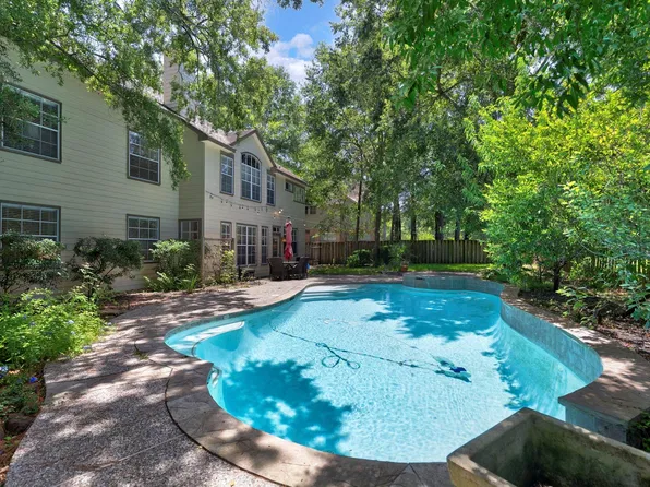 85 N Concord Forest Cir, Spring, TX 77381