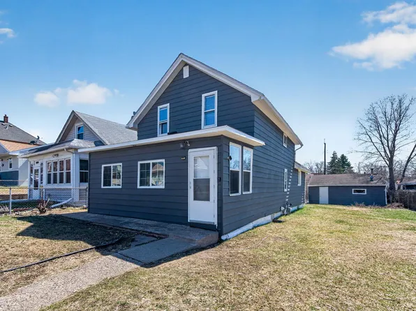 372 Lawson Ave E, Saint Paul, MN 55130