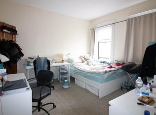 236 Hemenway St #16R, Boston, MA 02115