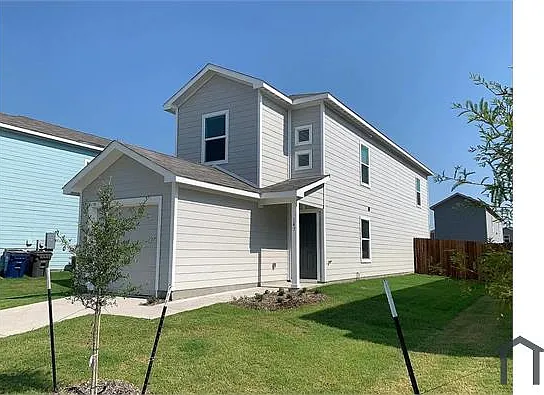 143 Plumcove Dr — Photo 1