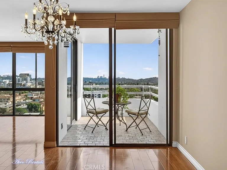 345 Pioneer Dr #1202 — Photo 3