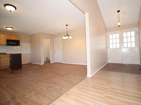 2nd image of 12815 Bright Oaks Ct