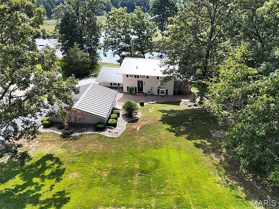 4th image of 3012 Lake Northwoods Rd