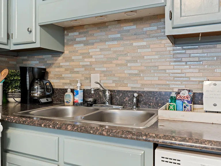 9620 Shore Dr #101 — Photo 5