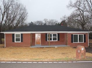 4775 Browning Branch Rd, Bethpage, TN 37022