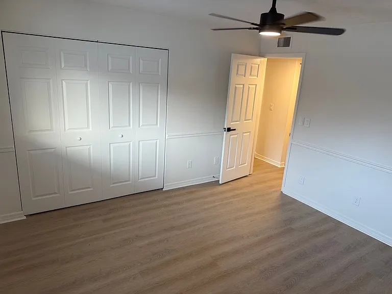 55 Vining Ct #104 — Photo 11