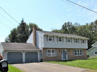 2524 Rhonda Dr, Vestal, NY 13850