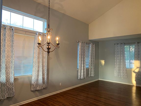 3rd image of 5239 Wild Lilac Ln