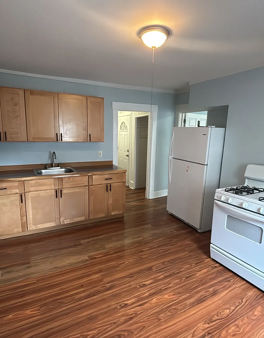 1 bed, 800 sqft, $1,550 — Photo 1