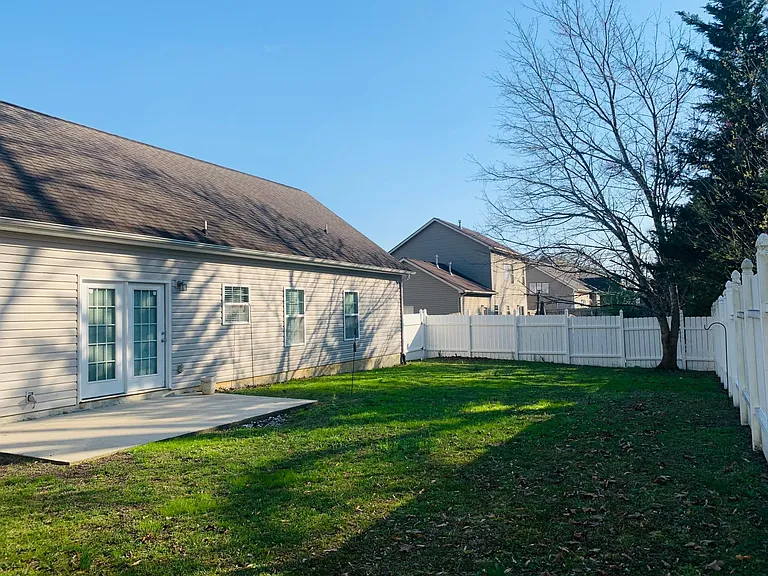 1791 Sterling Oaks Ln — Photo 6