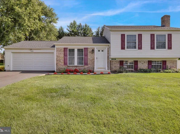 2456 Split Rail Dr, East Petersburg, PA 17520
