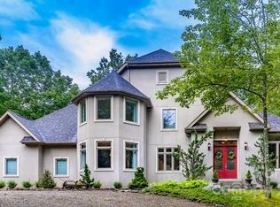 42 Ganohenv Ct, Brevard, NC 28712