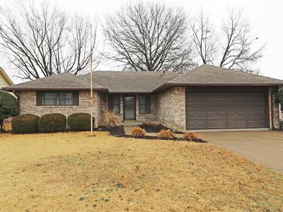 1724 East Dr, Bartlesville, OK, 74006